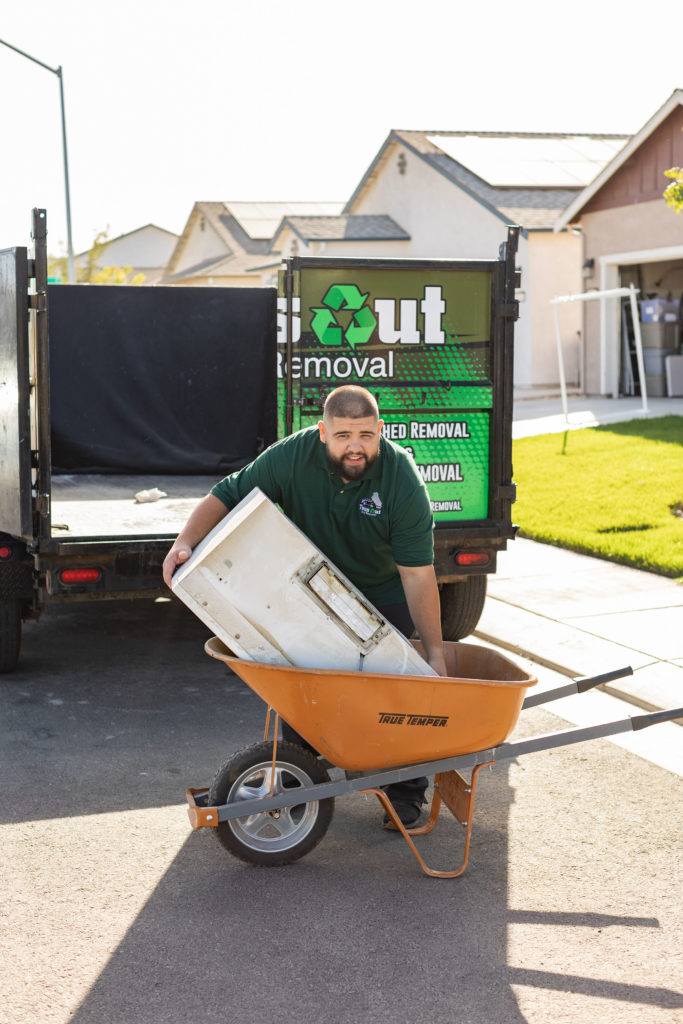 Garage Cleanout Services | Toss Out Junk Removal
